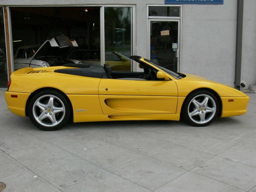  Ferrari F355 Spider 1996 года  (фото 15 из 18)